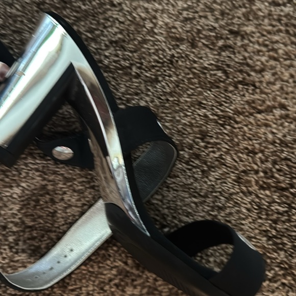 Brand new Onyx shoes made in US - Picture 3 of 4